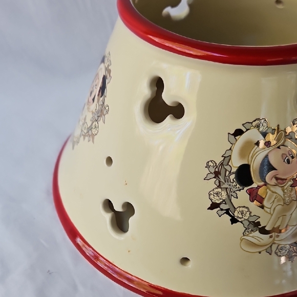 VINTAGE  CERAMIC  CANDLE JAR  SHADE  DISNEY WITH VICTORIAN  MICKEY AND  MINNIE - Picture 17 of 17
